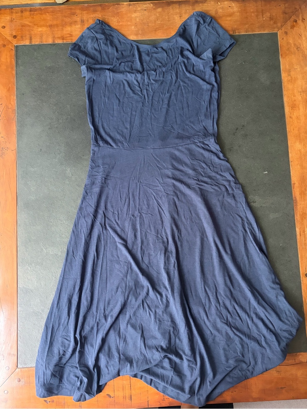 Flowy Midi dress